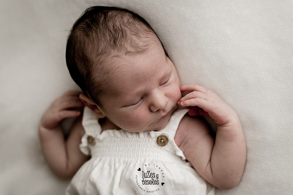 foto de bebe recién nacido valencia